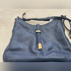 Excellent Condition Vince Camuto crossbody bag in soft leather (very spa…